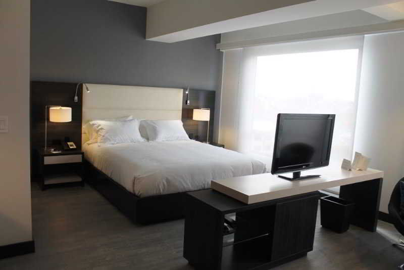 Отель Nh Bogota Urban 26 Royal Экстерьер фото
